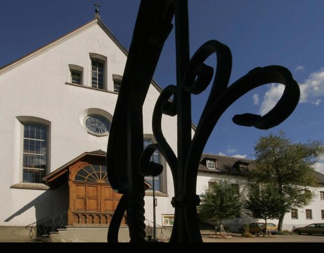Seminar- Und Gaestehaus Im Kloster بيزاو المظهر الخارجي الصورة